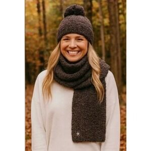 Barefoot Dreams CozyChic‎ Pom Pom Beanie & Scarf Set Espresso Cocoa NWT